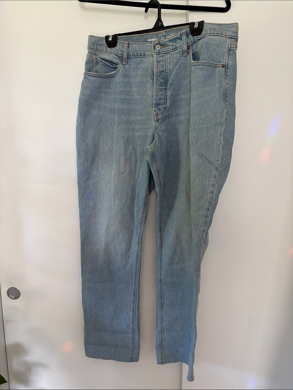 Old Navy size 12 Tall High Rise Slouchy Straight Light Button Fly Denim Jeans